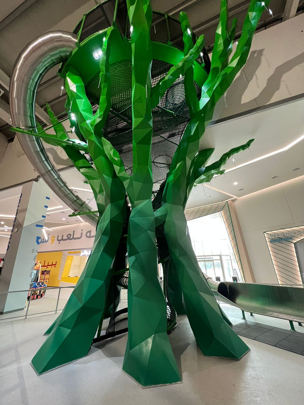 Magic-tree-bahrain (23)