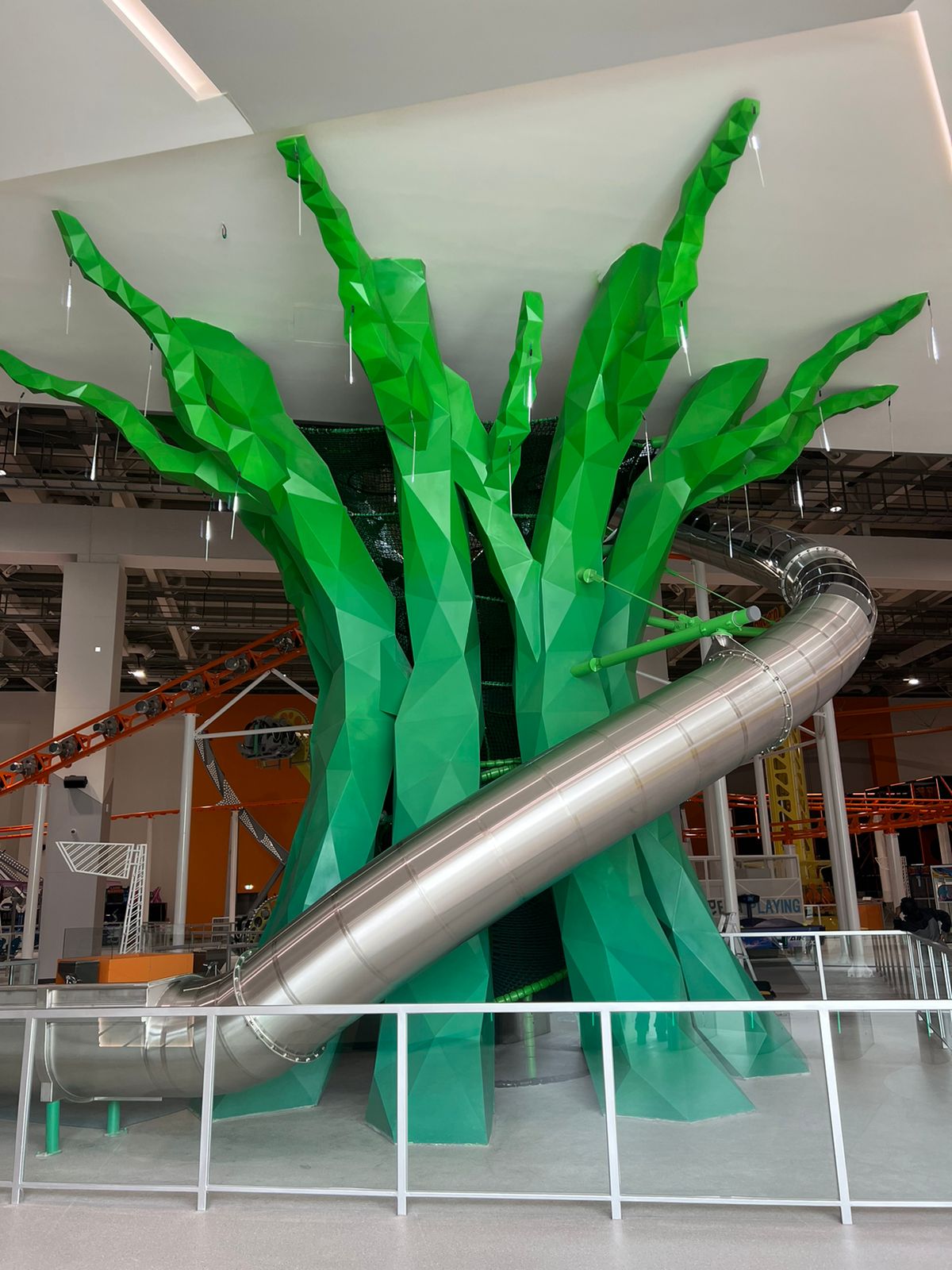 Magic-tree-bahrain (8)